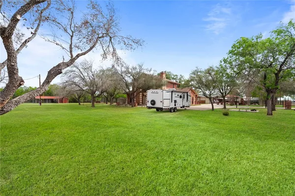 $594,000 | 230 Cr 3071, Orange Grove, TX 78372