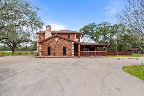 $594,000 | 230 Cr 3071, Orange Grove, TX 78372