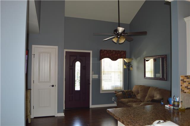 1352 Shell Road Goodlettsville, TN 37072 - Photo 6 of 9 This home is move in ready.