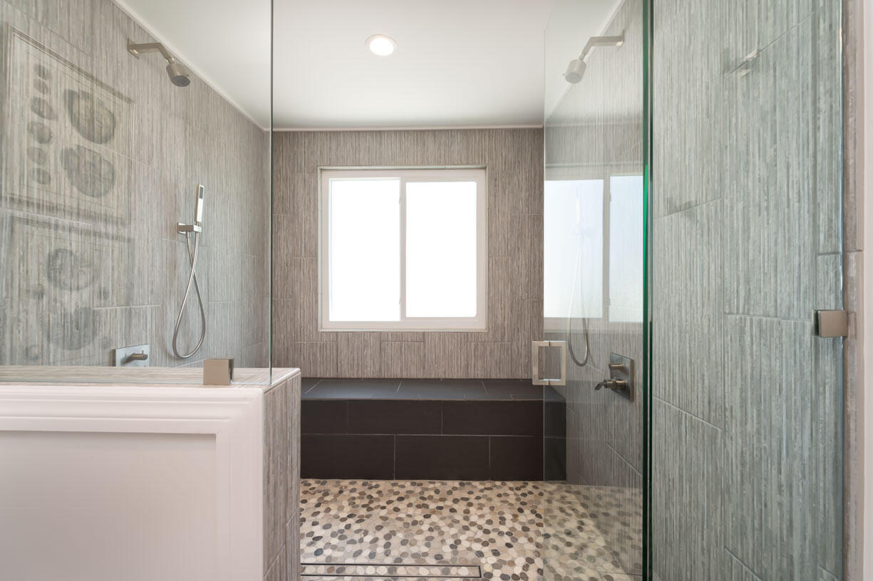 116 Ave G Marathon, FL 33050 - Photo 18 of 68 Primary Bathroom