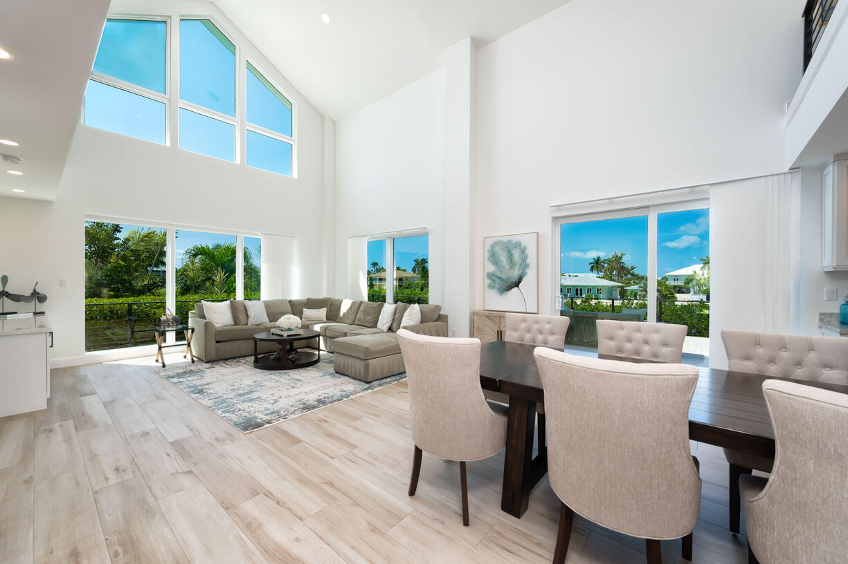 116 Ave G Marathon, FL 33050 - Photo 3 of 68 Living Area