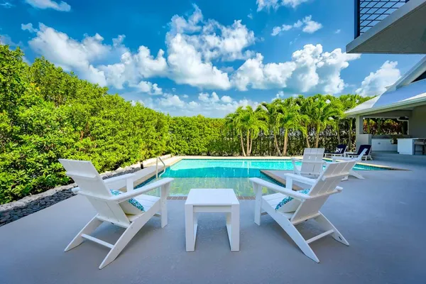 $4,900,000 | 116 Ave G, Marathon, FL 33050