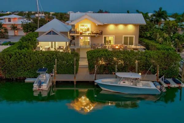 $4,900,000 | 116 Ave G, Marathon, FL 33050