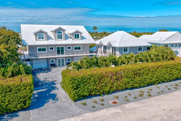 $4,900,000 | 116 Ave G, Marathon, FL 33050