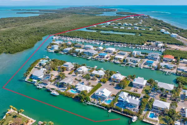 $4,900,000 | 116 Ave G, Marathon, FL 33050