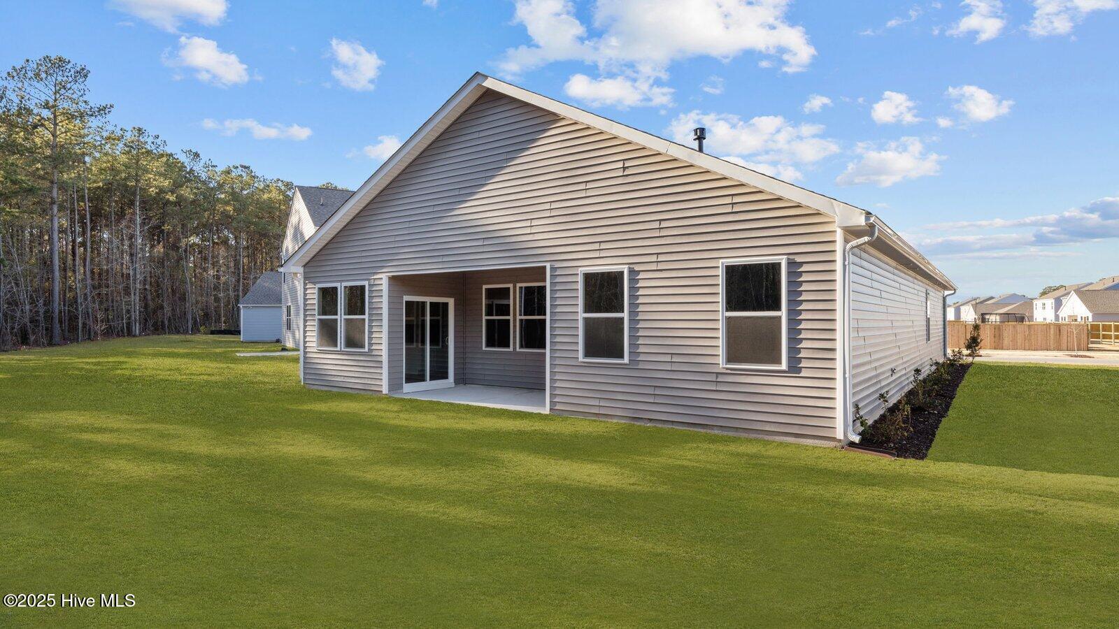 1017 Minnette Circle New Bern, NC 28562 - Photo 40 of 40 * Photos are not of actual home or interior features and are representative of floor plan only. *