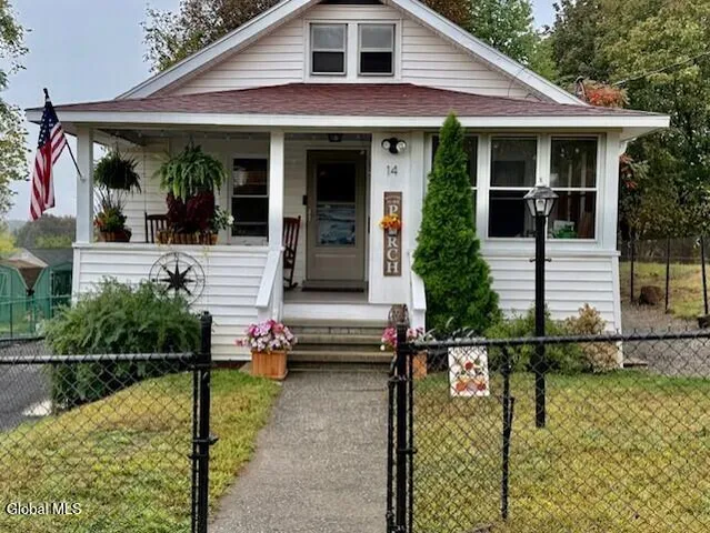 $259,900 | 14 Cleminshaw Avenue, Brunswick, NY 12180
