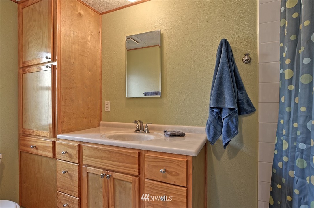10013 Montana Road Everett, WA 98204 - Photo 12 of 22 Gallery Image 12