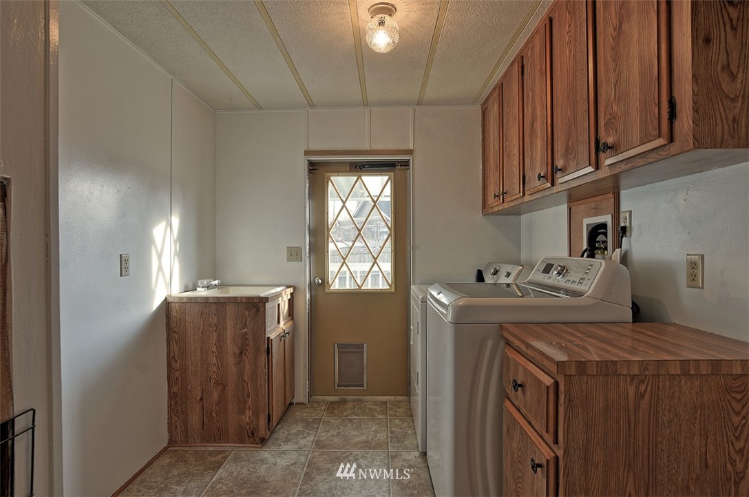 10013 Montana Road Everett, WA 98204 - Photo 13 of 22 Gallery Image 13