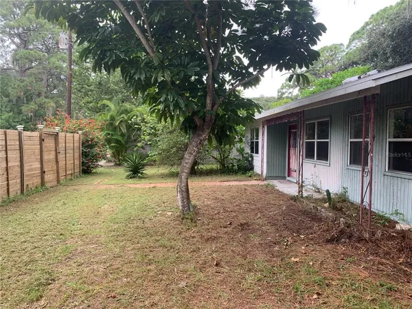 $280,000 | 1063 40th Street, Sarasota, FL 34234