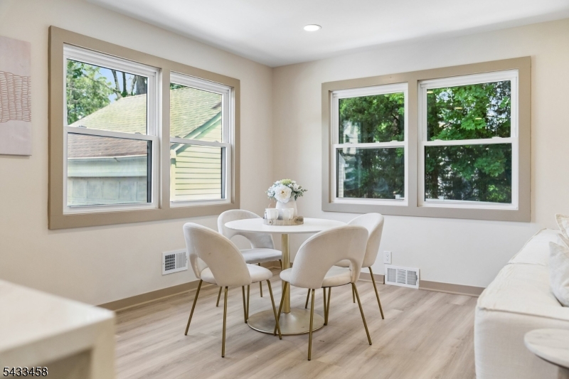 15 Elberta Road Maplewood, NJ 07040 - Photo 17 of 36