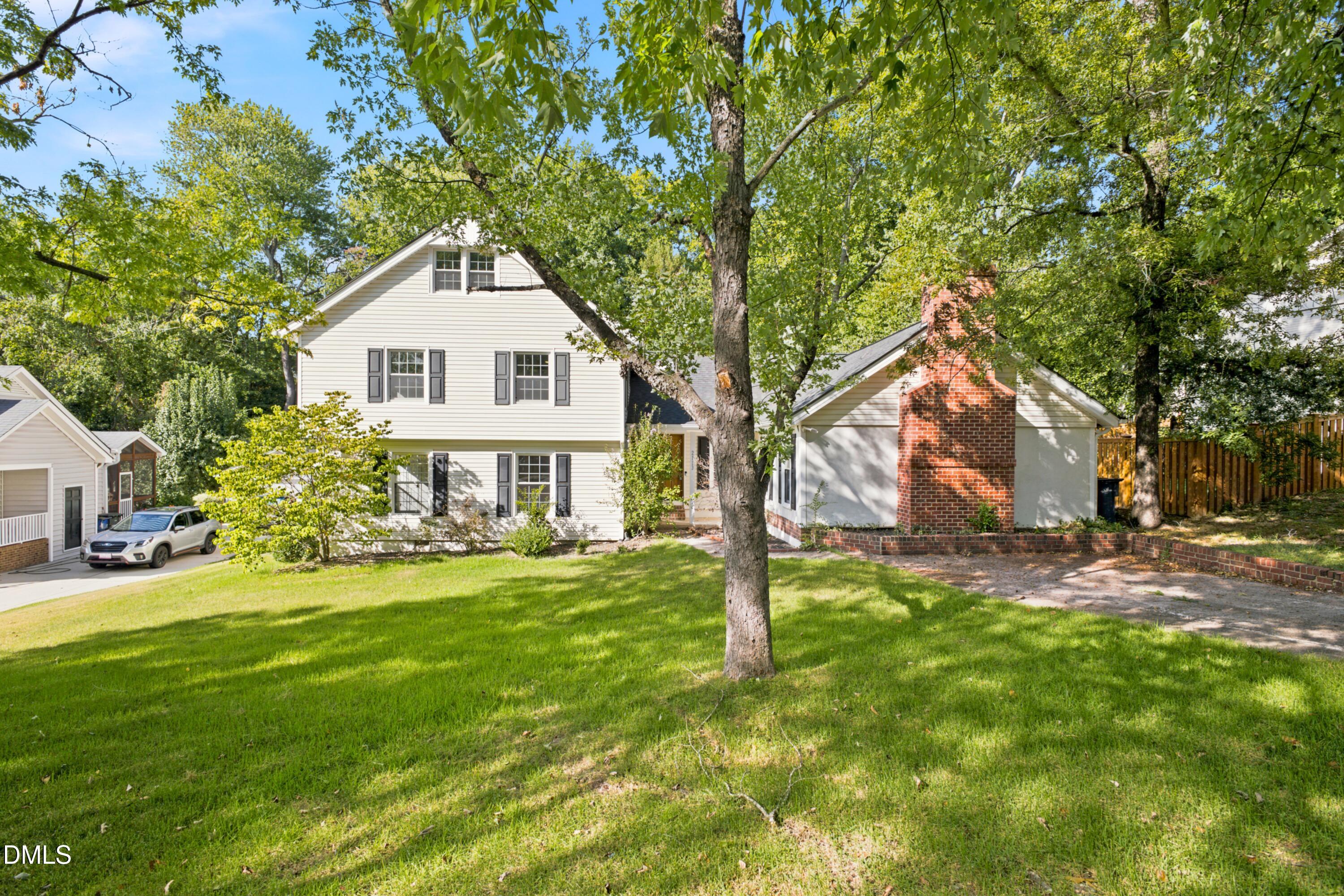 2113 Port Royal Road Raleigh, NC 27609 - Photo 8 of 68 Front