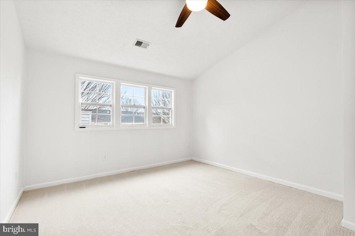 6570 Ellington Way Frederick, MD 21703 - Photo 16 of 39 Primary suite w/ vaulted ceilings