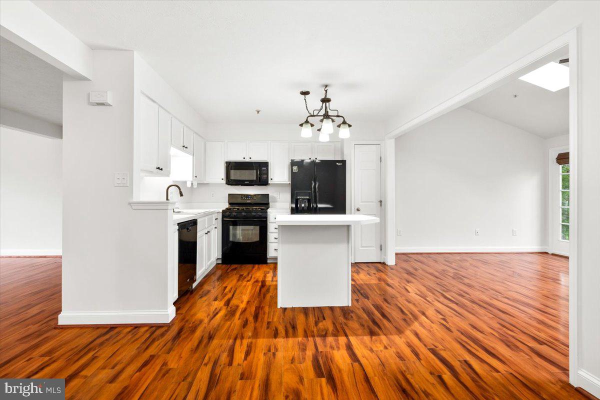 6570 Ellington Way Frederick, MD 21703 - Photo 4 of 39 Kitchen