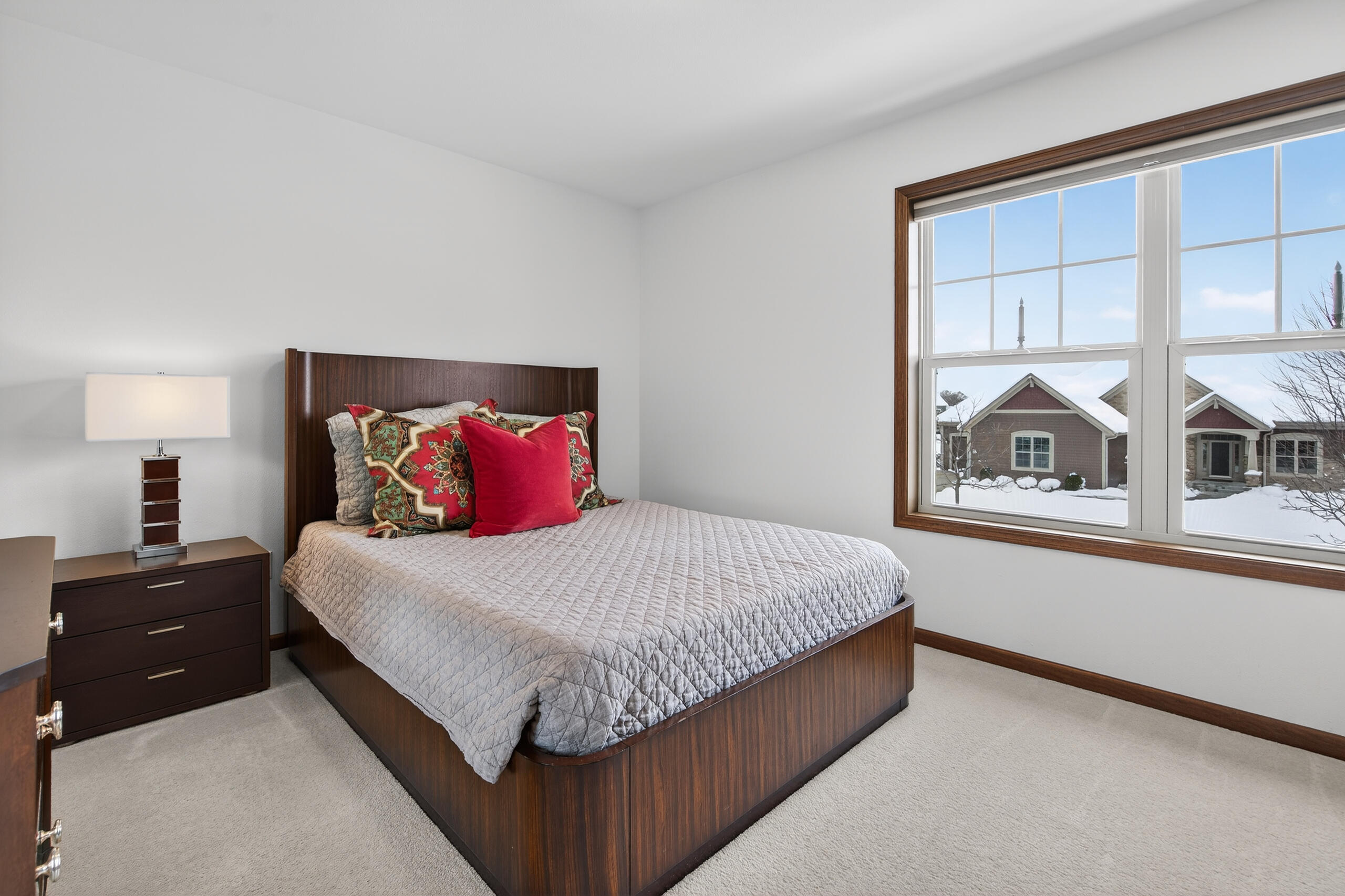 W79N417 Ridgeway Lane Cedarburg, WI 53012 - Photo 25 of 35 Bedroom 3