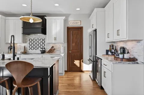 $1,039,900 | W79N417 Ridgeway Lane, Cedarburg, WI 53012