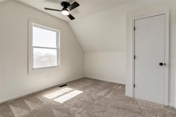 $409,000 | 824 South Elk Lane, Bonner Springs, KS 66012
