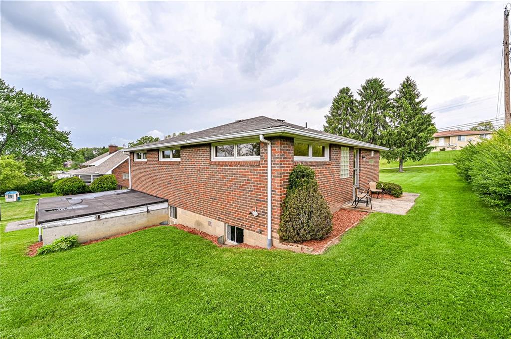 13740 Ridge Road Irwin, PA 15642 - Photo 41 of 43 a view of a house with backyard