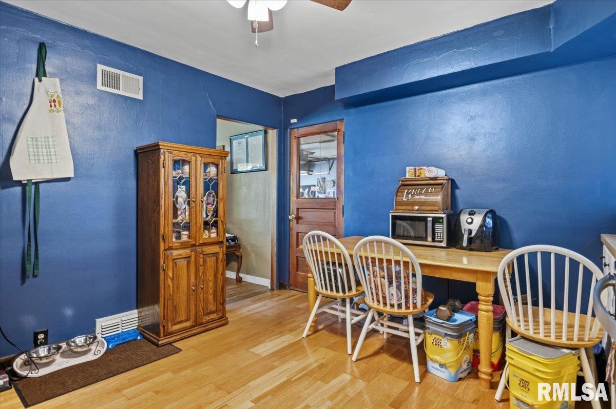 3240 East Enos Avenue Springfield, IL 62702 - Photo 8 of 16 Gallery Image 8