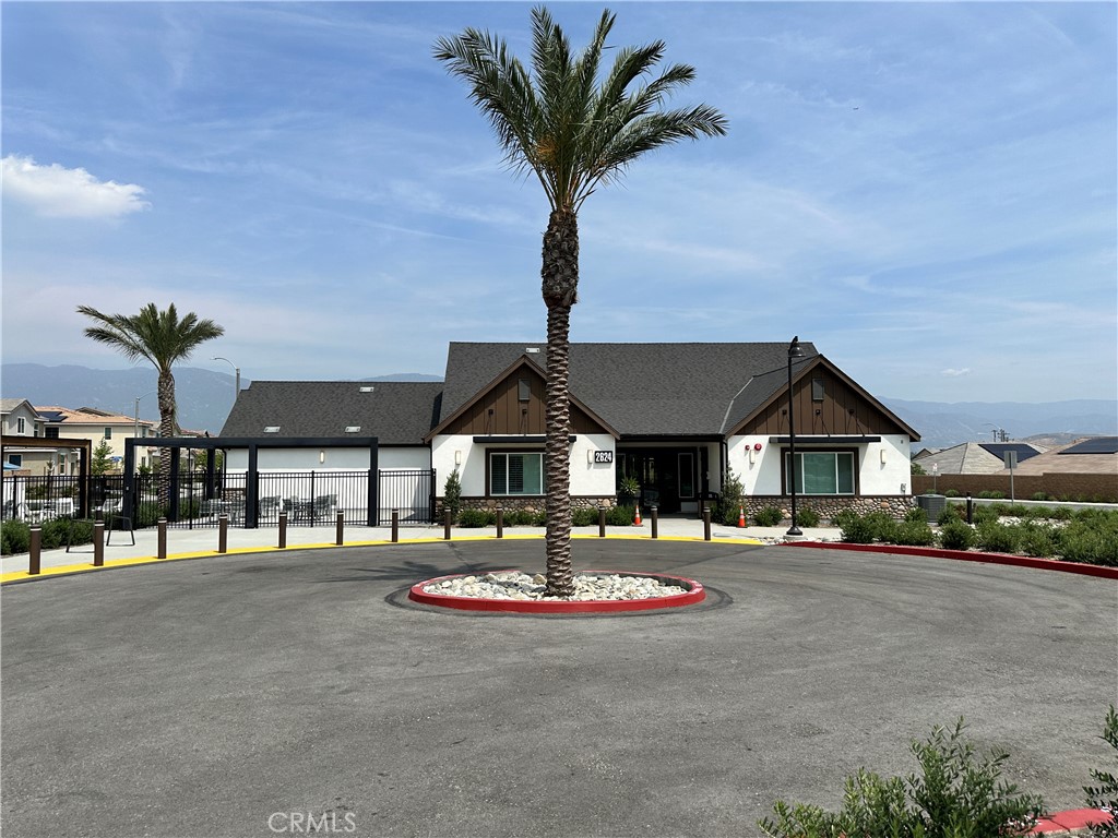 360 Elizabeth Court Rialto, CA 92377 - Photo 31 of 41