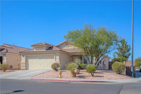 $1,950 | 3747 Shadow Tree Street, North Las Vegas, NV 89032