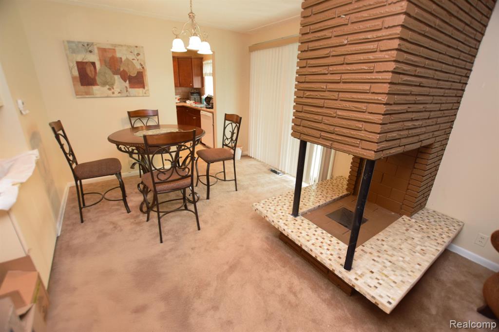 3215 Mackin Road Flint, MI 48504 - Photo 3 of 15 Gallery Image 3