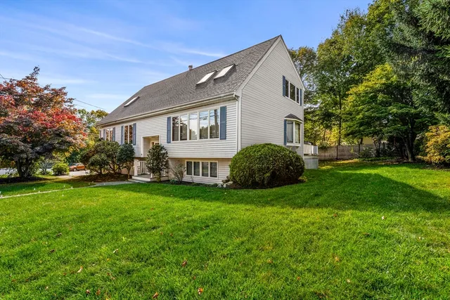 $1,200,000 | 200 Robbins Street, Milton, MA 02186