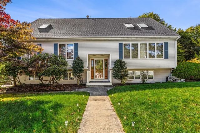 $1,200,000 | 200 Robbins Street, Milton, MA 02186