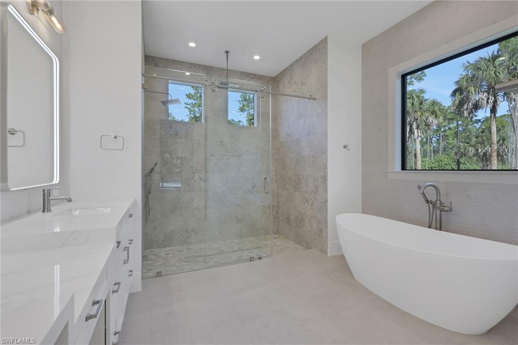 1618 19th Street Southwest Naples, FL 34117 - Photo 21 of 46