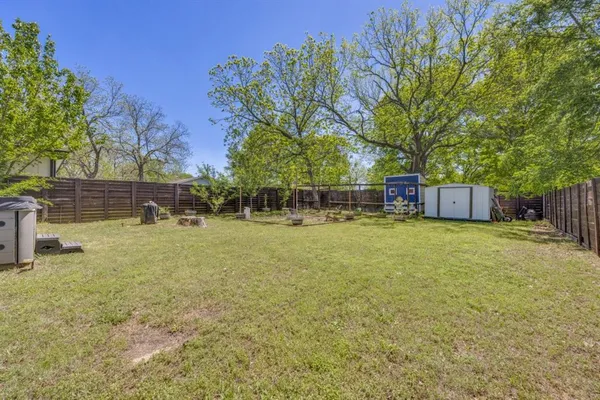 $240,000 | 608 West Baker Street, Denison, TX 75020