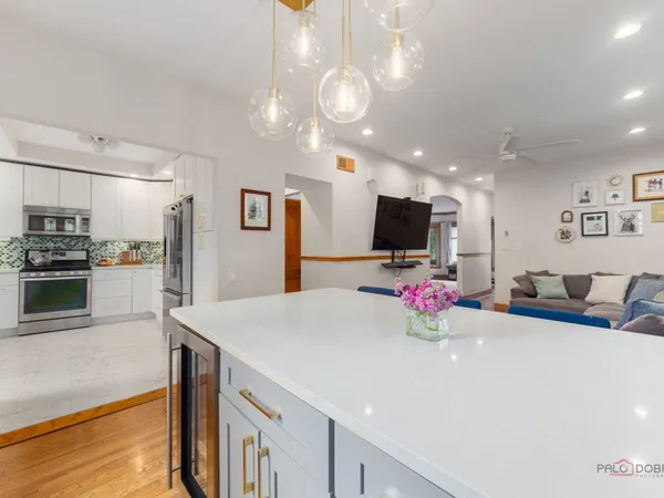 $649,000 | 4815 West Warner Avenue, Chicago, IL 60641