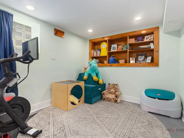 $649,000 | 4815 West Warner Avenue, Chicago, IL 60641