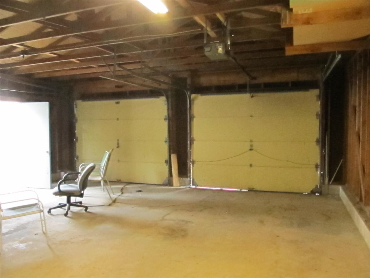 3027 North Three Mile Road Traverse City, MI 49686 - Photo 32 of 44 1865016-31.JPG