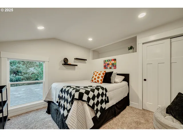 $379,900 | 171 Yelton Drive, Longview, WA 98632