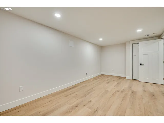 $379,900 | 171 Yelton Drive, Longview, WA 98632