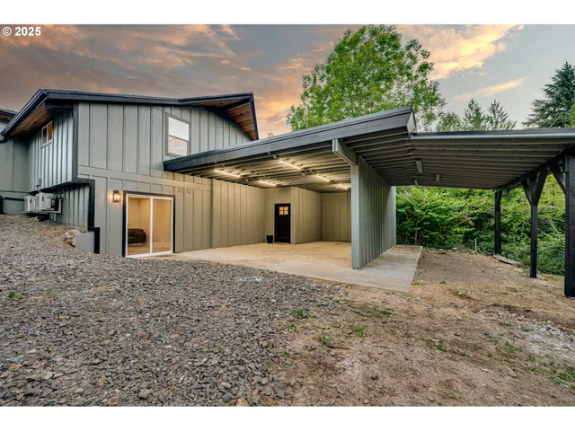 $379,900 | 171 Yelton Drive, Longview, WA 98632