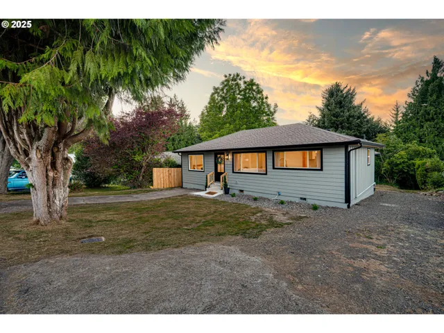 $379,900 | 171 Yelton Drive, Longview, WA 98632