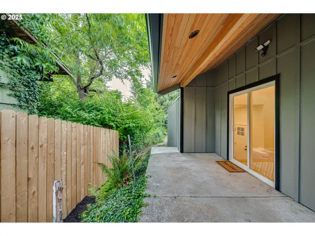 $379,900 | 171 Yelton Drive, Longview, WA 98632