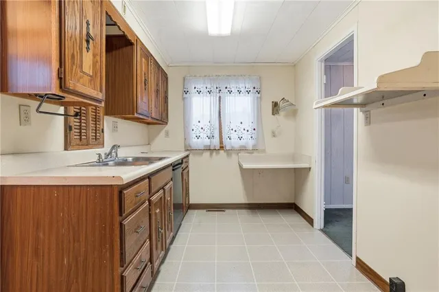 $115,000 | 544 Thompson Avenue, Clairton, PA 15025