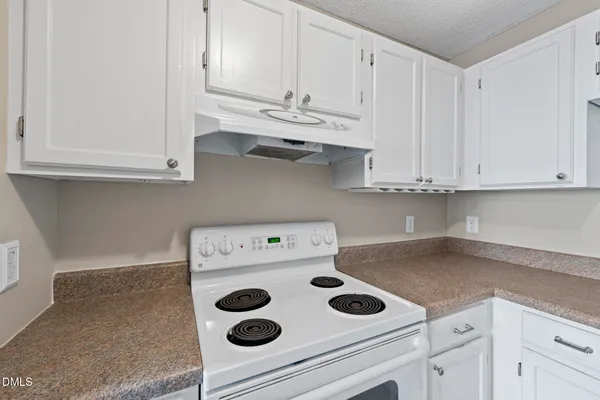 $1,500 | 4601 Timbermill Court, Unit 104, Raleigh, NC 27612