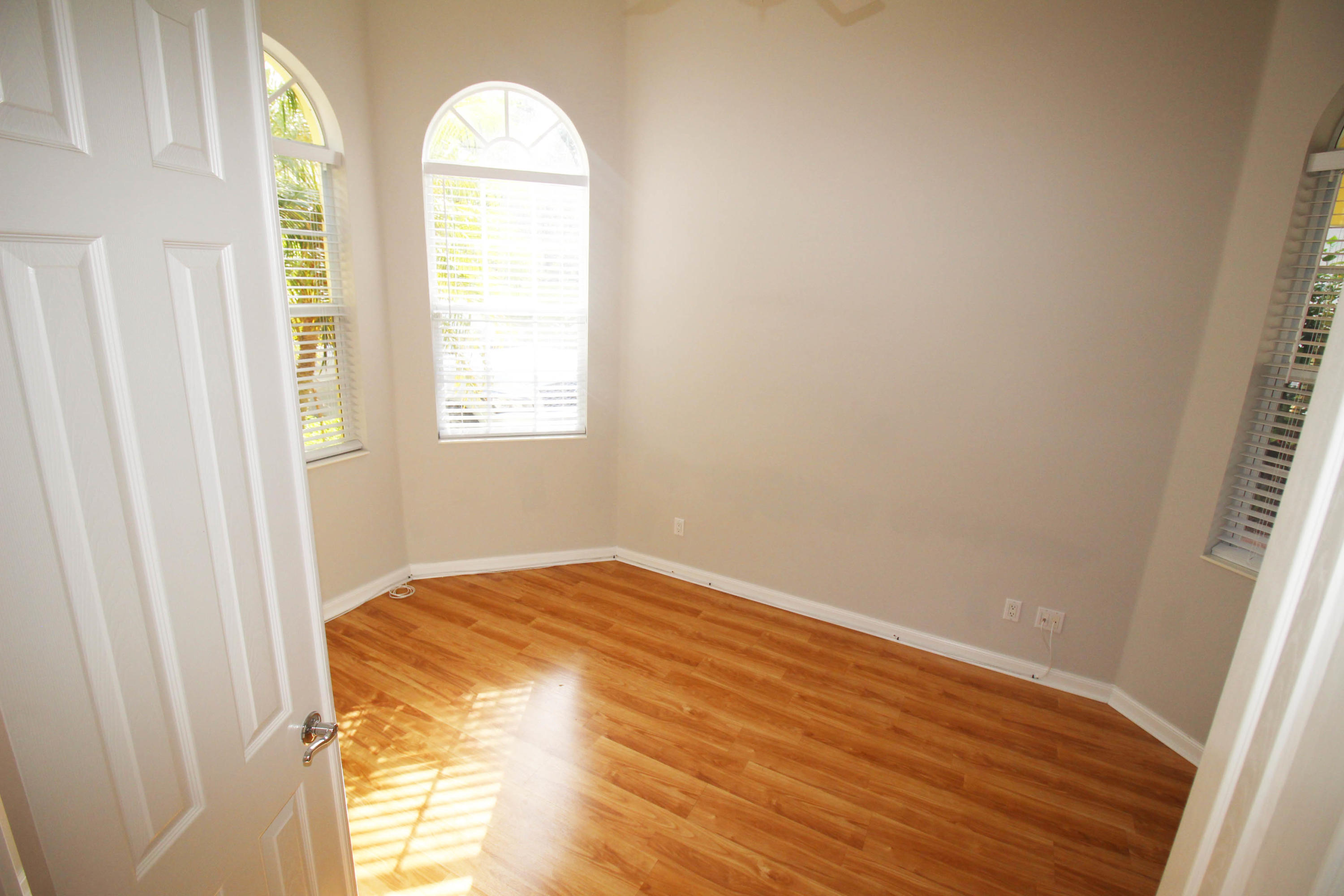 256 San Remo Drive Jupiter, FL 33458 - Photo 18 of 66 a view of empty room with window