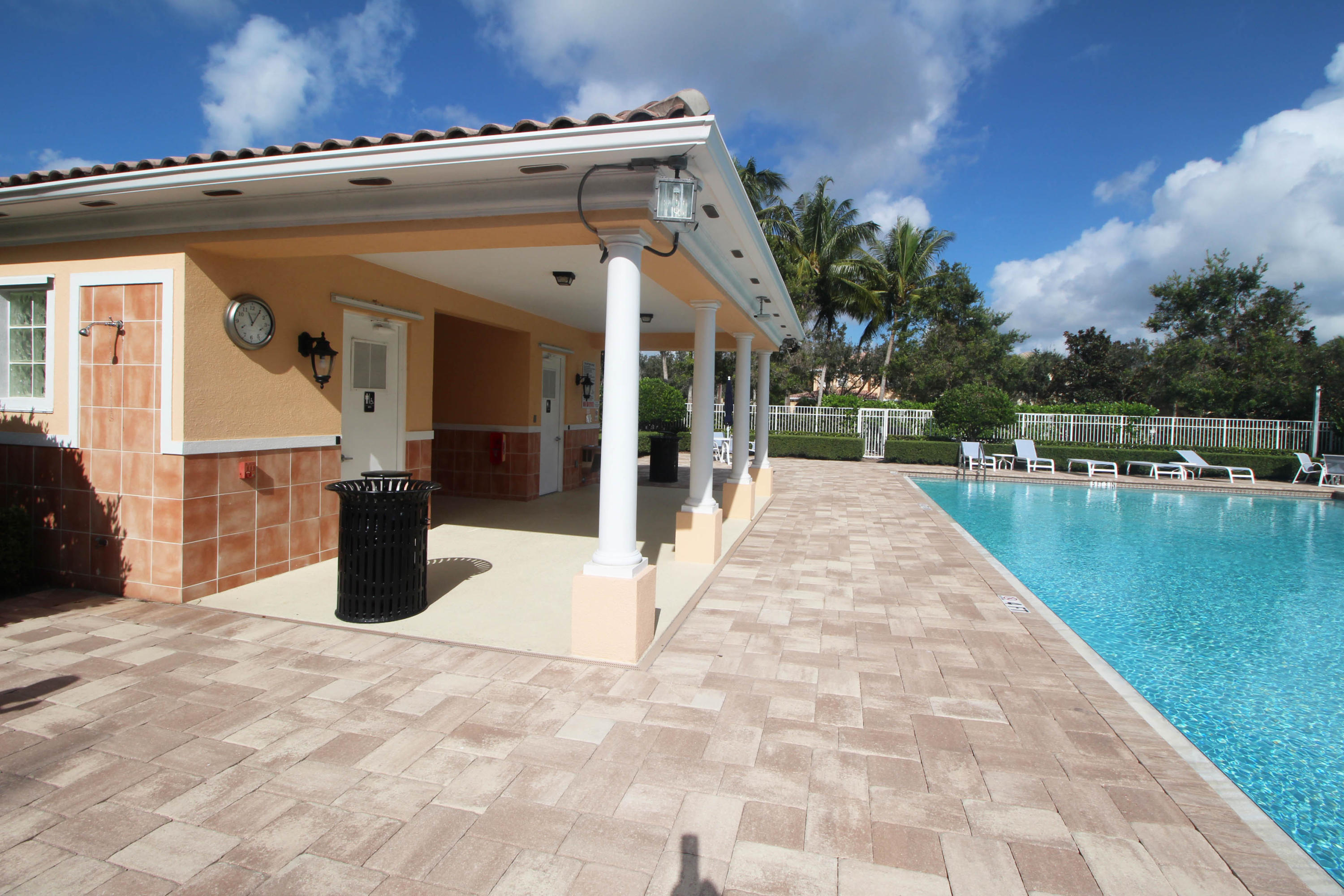 256 San Remo Drive Jupiter, FL 33458 - Photo 58 of 66 IMG_1388