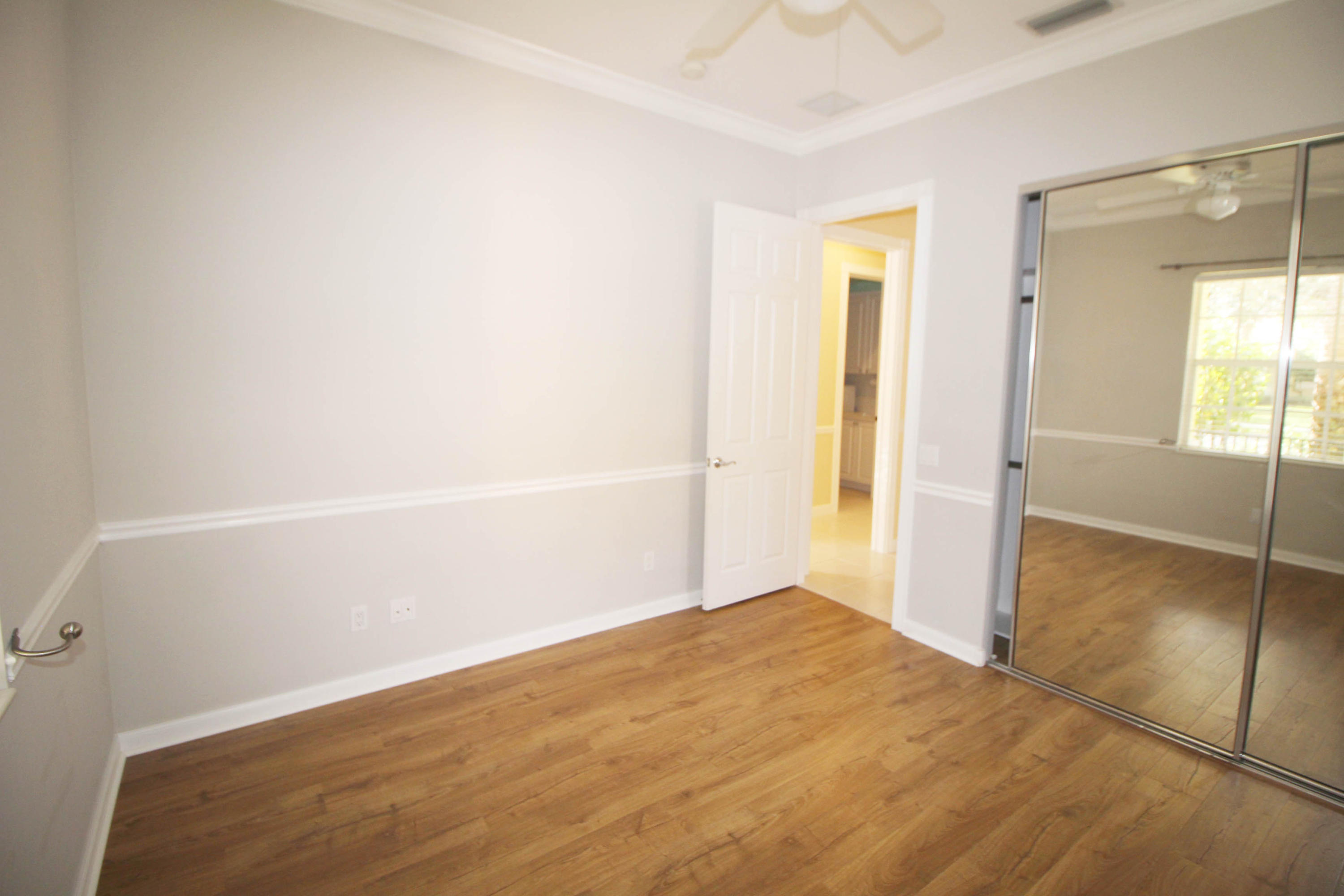 256 San Remo Drive Jupiter, FL 33458 - Photo 10 of 66 IMG_1337