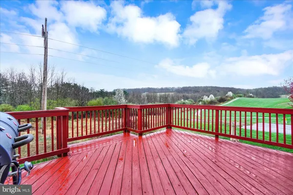 $216,750 | 1905 Jamestown Lane, York, PA 17408