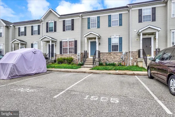 $216,750 | 1905 Jamestown Lane, York, PA 17408