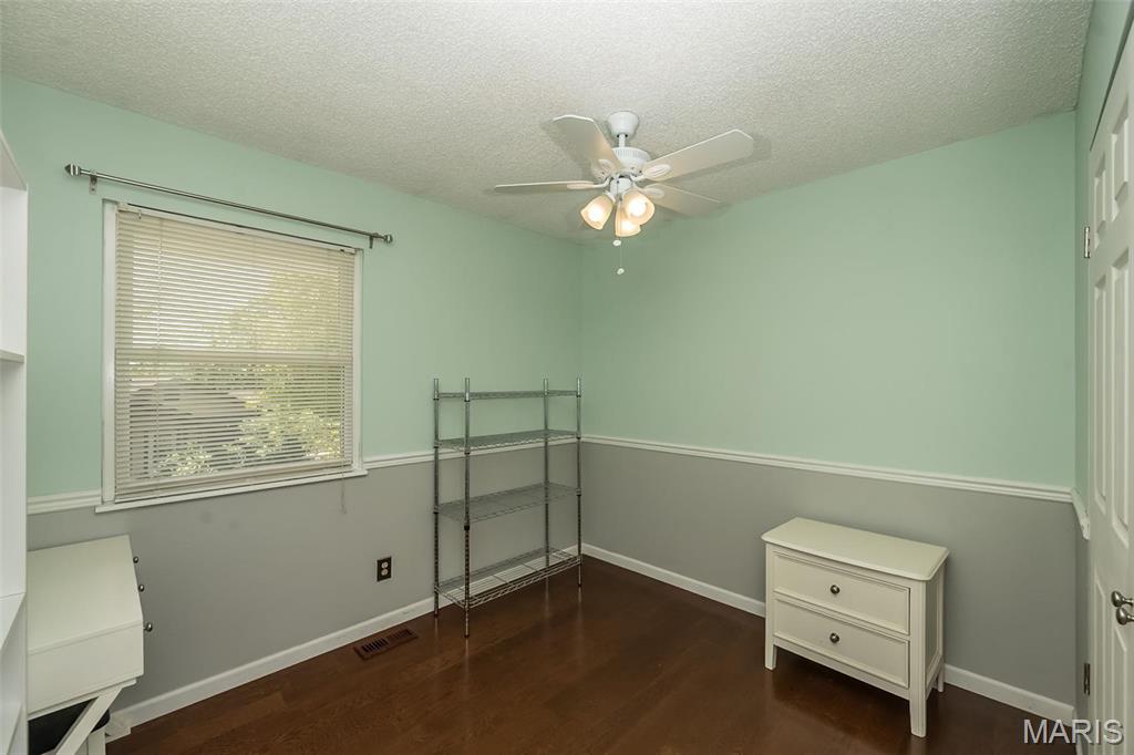 67 Muir Street Eureka, MO 63025 - Photo 12 of 31