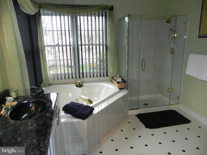883 Slate Hill Road Yardley, PA 19067 - Photo 20 of 25 Master Bathroom