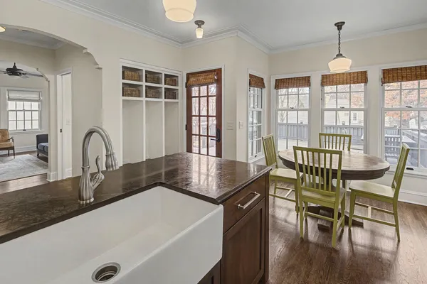 $1,059,000 | 2708 Ewing Avenue South, Minneapolis, MN 55416
