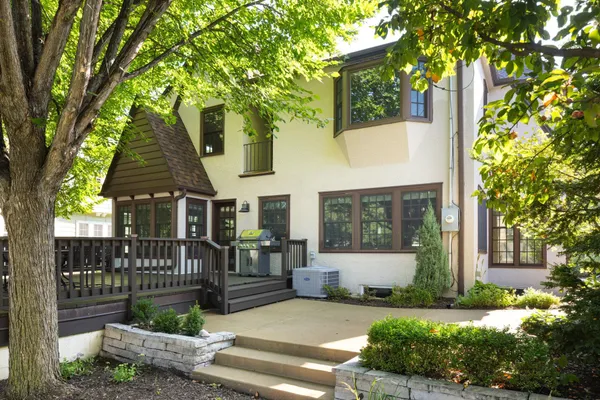 $1,059,000 | 2708 Ewing Avenue South, Minneapolis, MN 55416