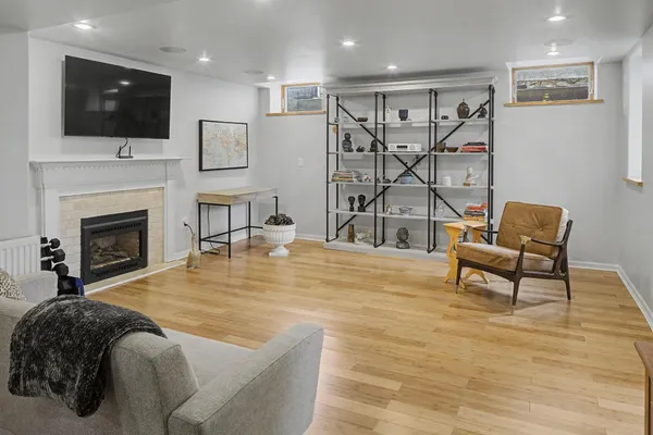 $1,059,000 | 2708 Ewing Avenue South, Minneapolis, MN 55416